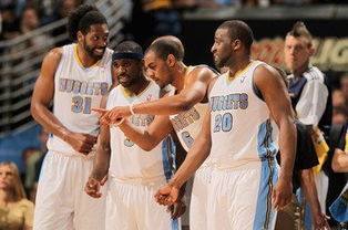 欧冠92年改制后戴帽数前10：梅西、C罗8次第1，姆巴佩5次第4（欧冠自1992年改制以来戴帽次数前十：梅西与C罗各8次并列第一，姆巴佩5次位列第4）