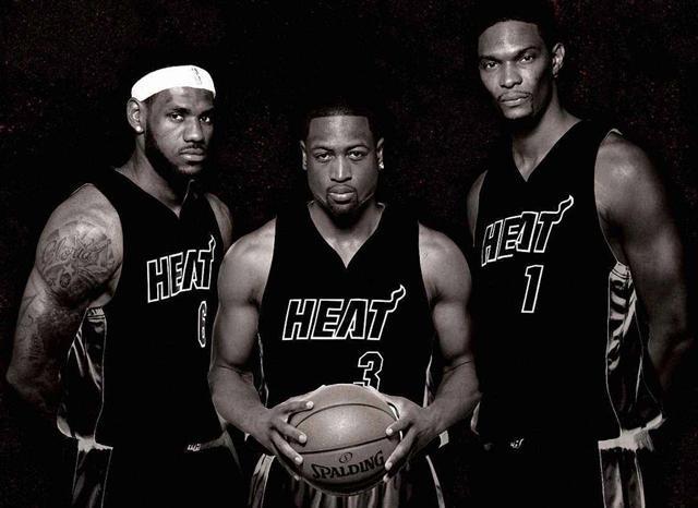 斯洛特：我将与萨拉赫进行沟通 希望他能留下（斯洛特：将与萨拉赫沟通，盼其留队）