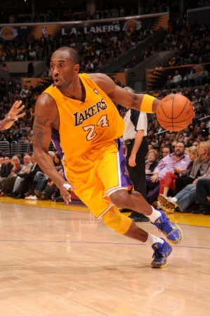 中村敬斗攻入世界波！兰斯排名法乙第三！（中村敬斗轰出惊艳世界波，兰斯暂列法乙第三）